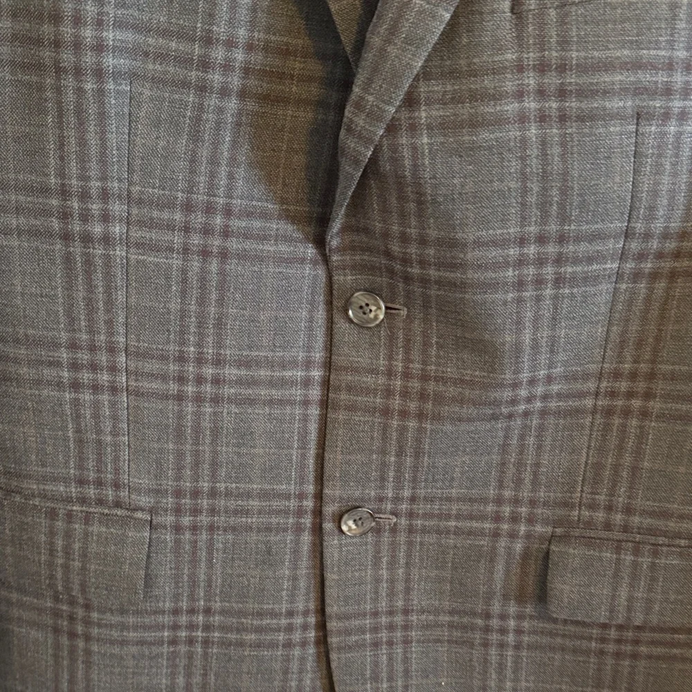 Jos. A. Bank Tailored Fit gray plaid blazer Size 42R 100% Wool